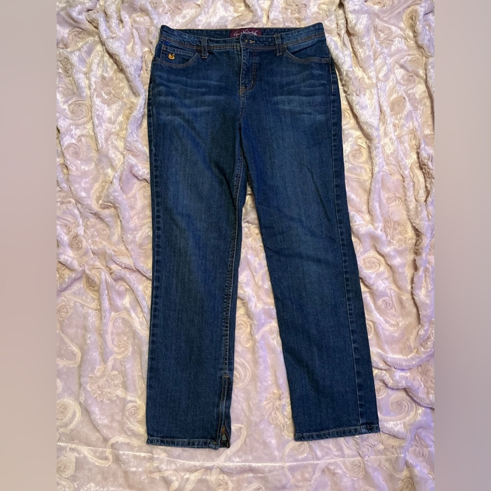 Size 8 Gloria Vanderbilt Jeans